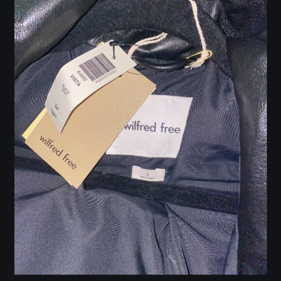 Wilfred Free Vista Puffer Vest - Picture 8 of 8